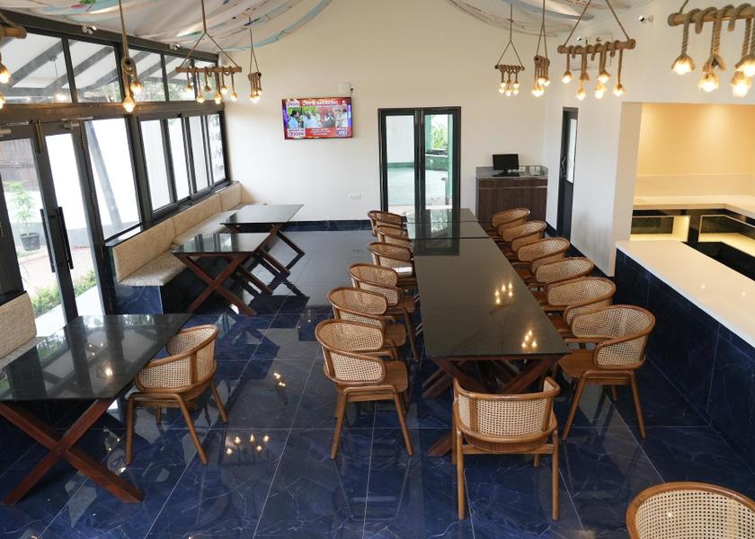 Kerala Kodungallur Restaurant