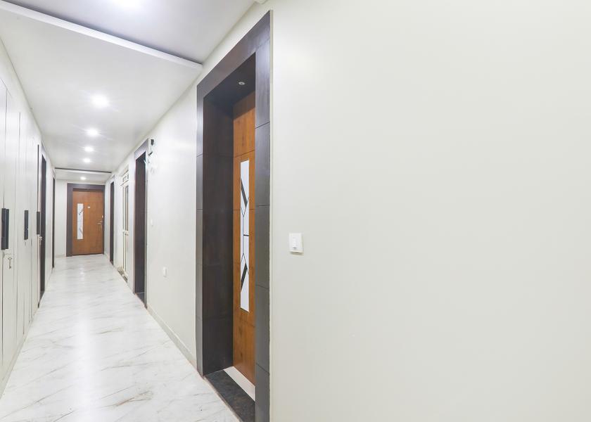 Uttar Pradesh Lucknow Public Areas