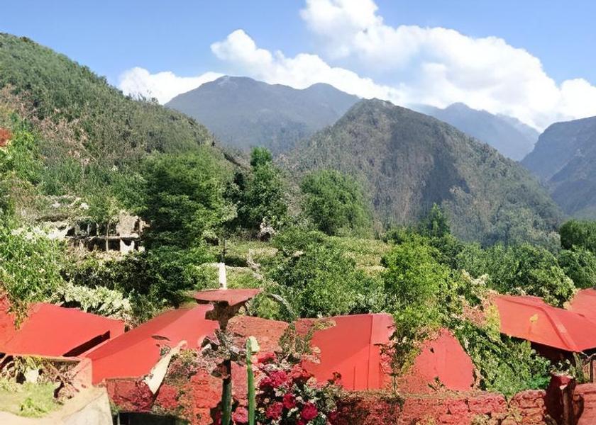 Uttarakhand Guptkashi Hotel View