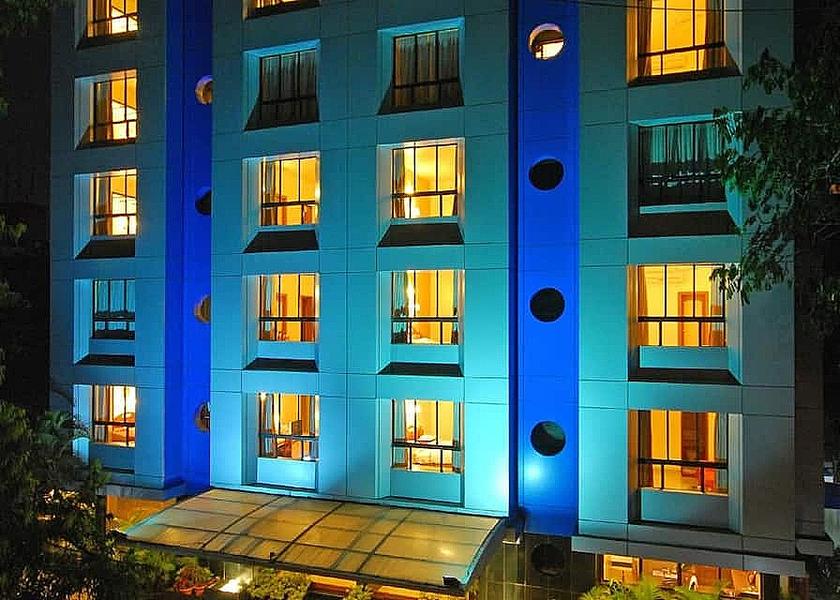 Maharashtra Pune Hotel Exterior