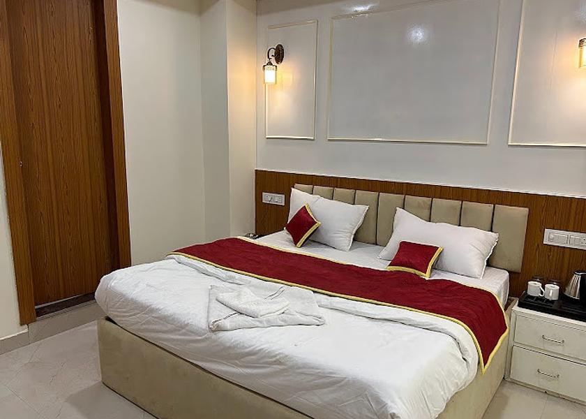 Uttar Pradesh Prayagraj Classic Room