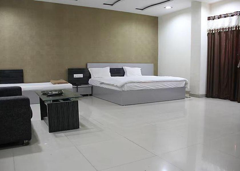 Madhya Pradesh Mandsaur Family Room