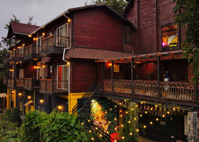 Uttarakhand Almora Hotel Exterior