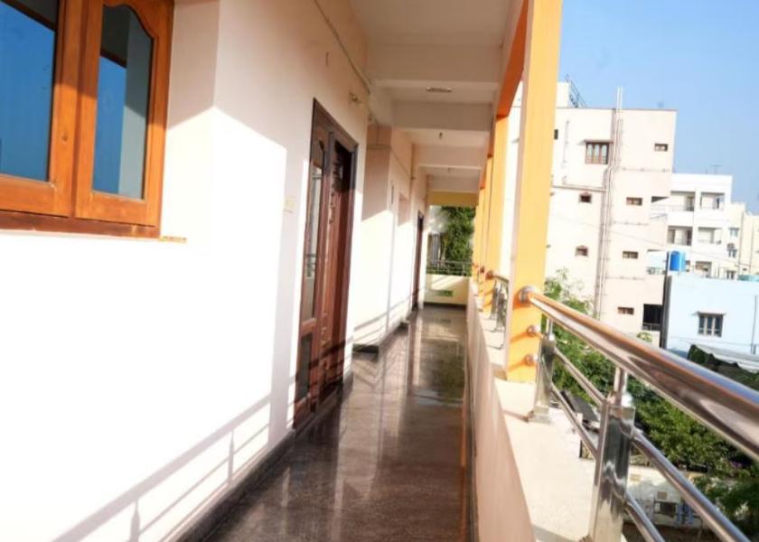 Andhra Pradesh Tirupati Public Areas