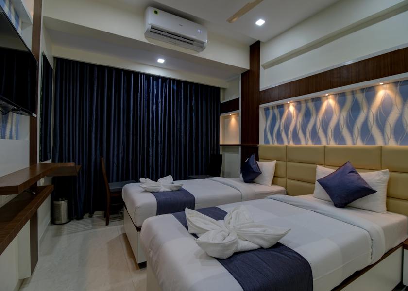 Maharashtra Navi Mumbai Deluxe Room