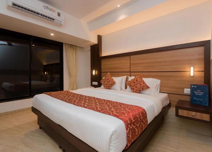 Maharashtra Navi Mumbai Deluxe Room