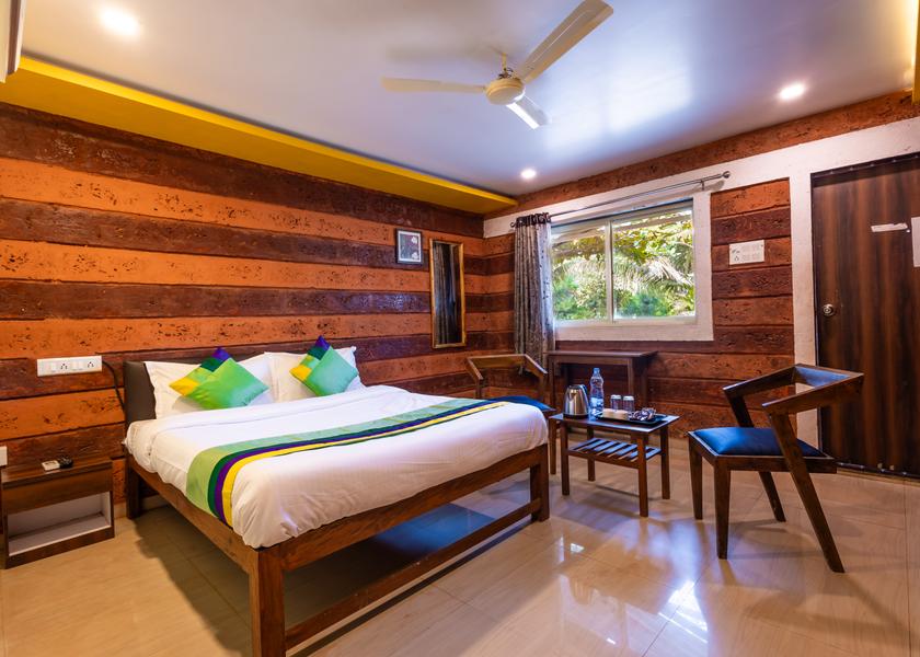 Maharashtra Dapoli Standard Room