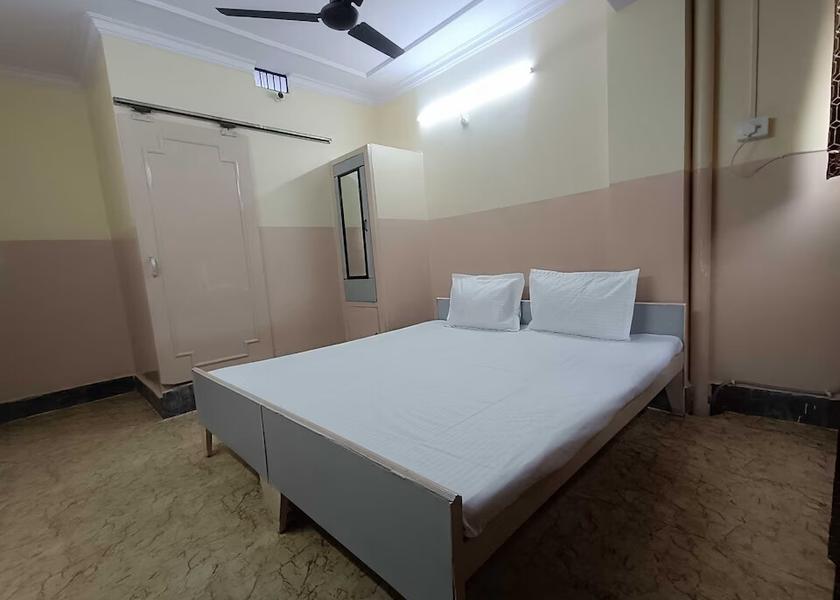 Uttar Pradesh Ayodhya 1025