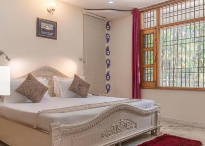 Himachal Pradesh Barog Super Deluxe Room