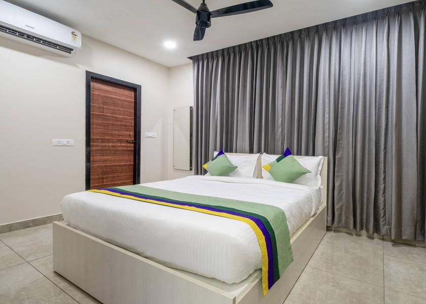 Andhra Pradesh Kakinada Standard Room