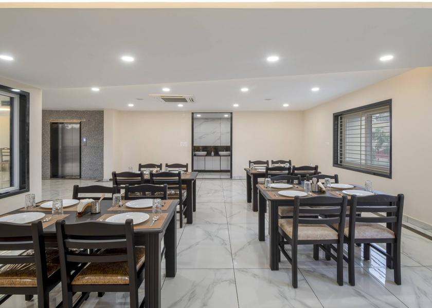 Andhra Pradesh Kakinada Food & Dining