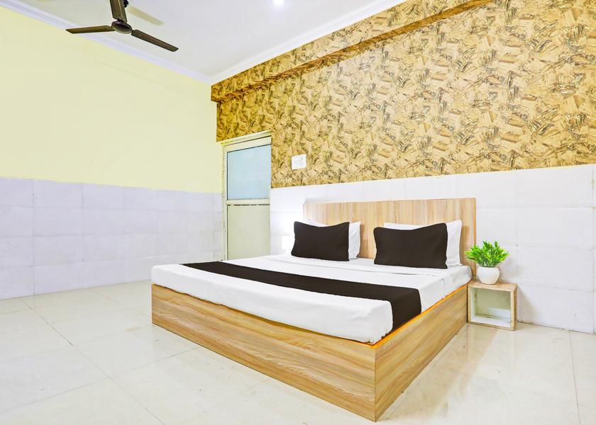 Uttar Pradesh Jhansi Room