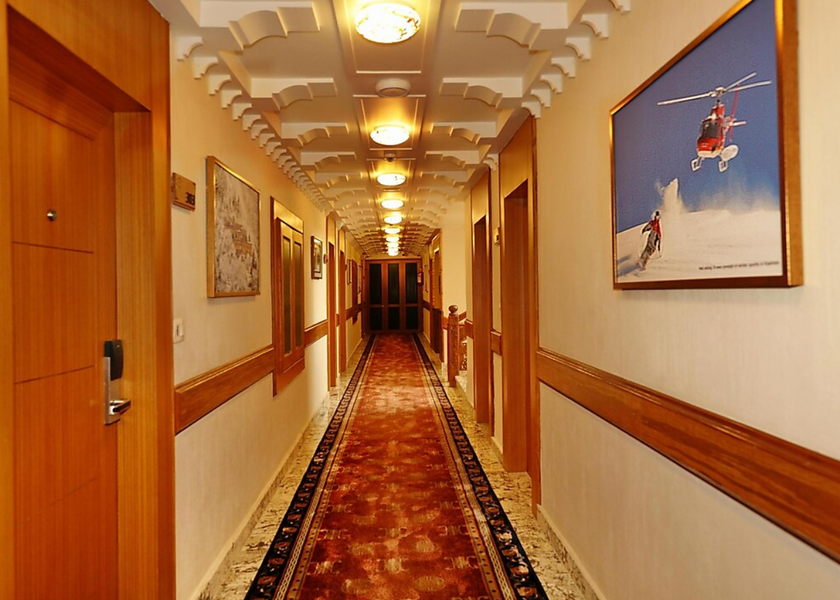 Jammu and Kashmir Srinagar Public Areas