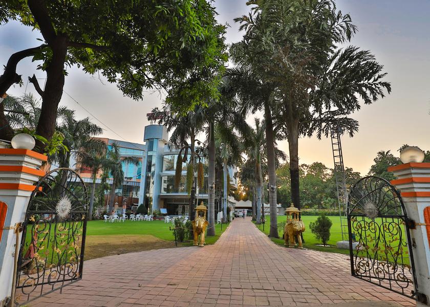 Gujarat Vadodara Facade