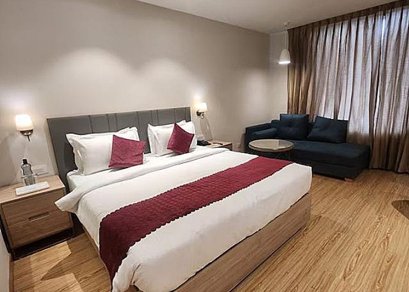 Uttar Pradesh Ghaziabad Deluxe King room