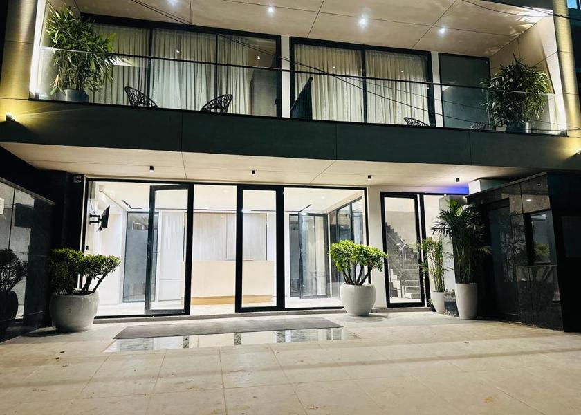 Haryana Gurugram Hotel Exterior