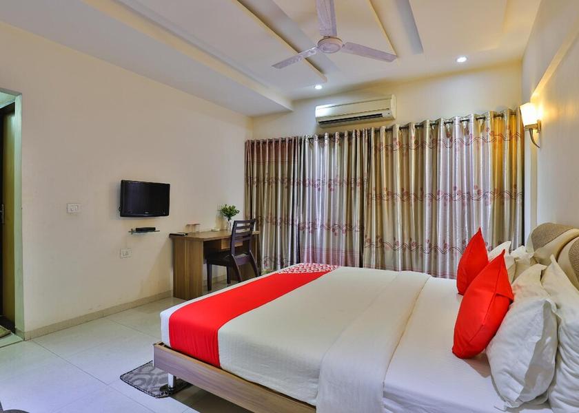 Gujarat Bharuch Deluxe room