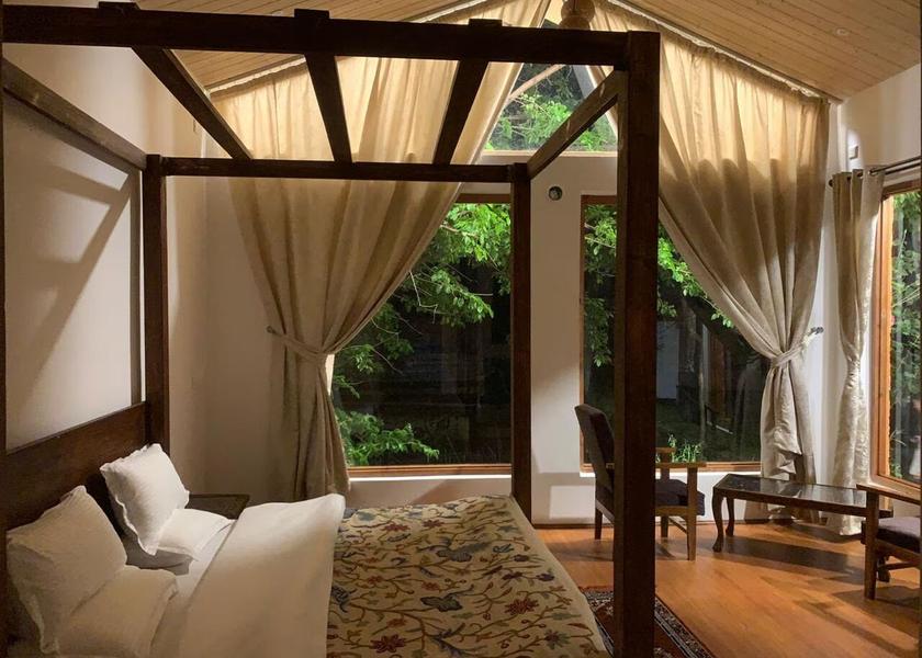 Jammu and Kashmir Srinagar One - Bedroom Chalet