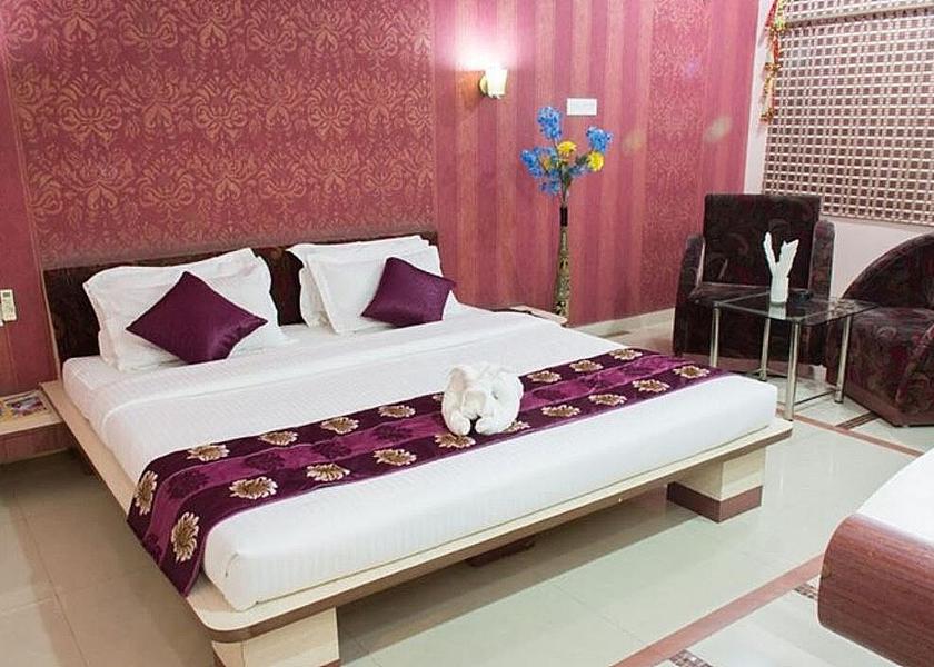 Maharashtra Nagpur Deluxe AC Room