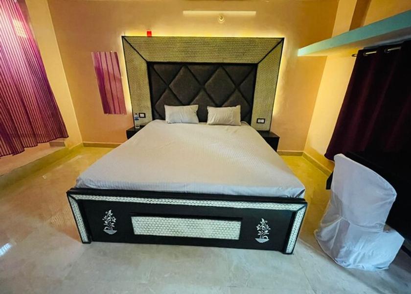Madhya Pradesh Jabalpur Classic Room