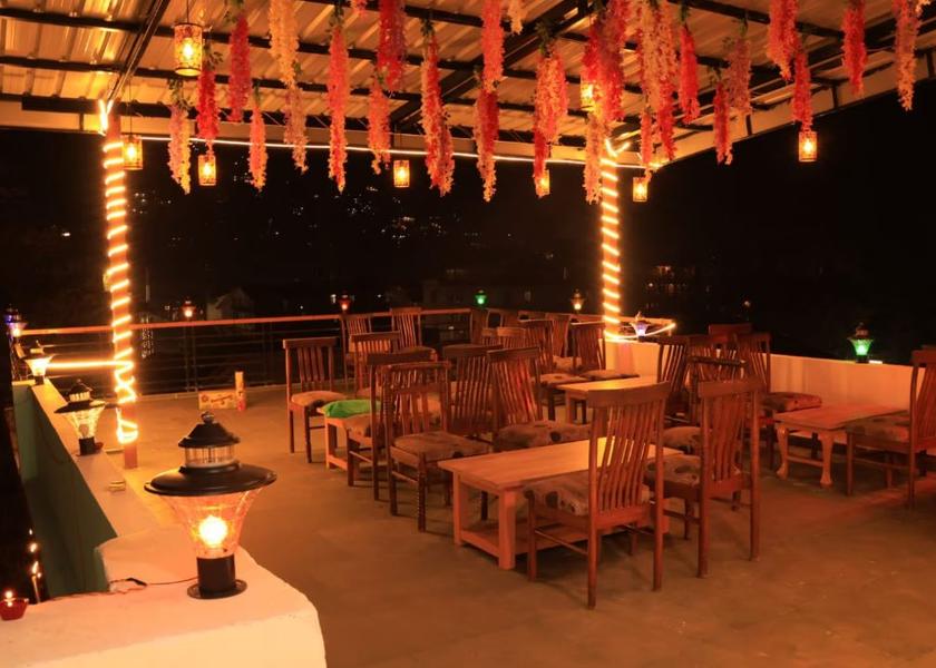 Madhya Pradesh Jabalpur Food & Dining