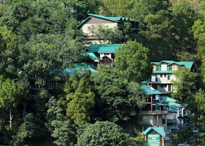 Himachal Pradesh Kasauli Front of property