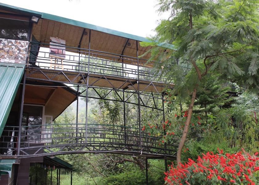 Himachal Pradesh Kasauli Exterior  1