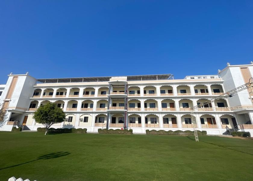 Rajasthan Jhunjhunun Hotel Exterior