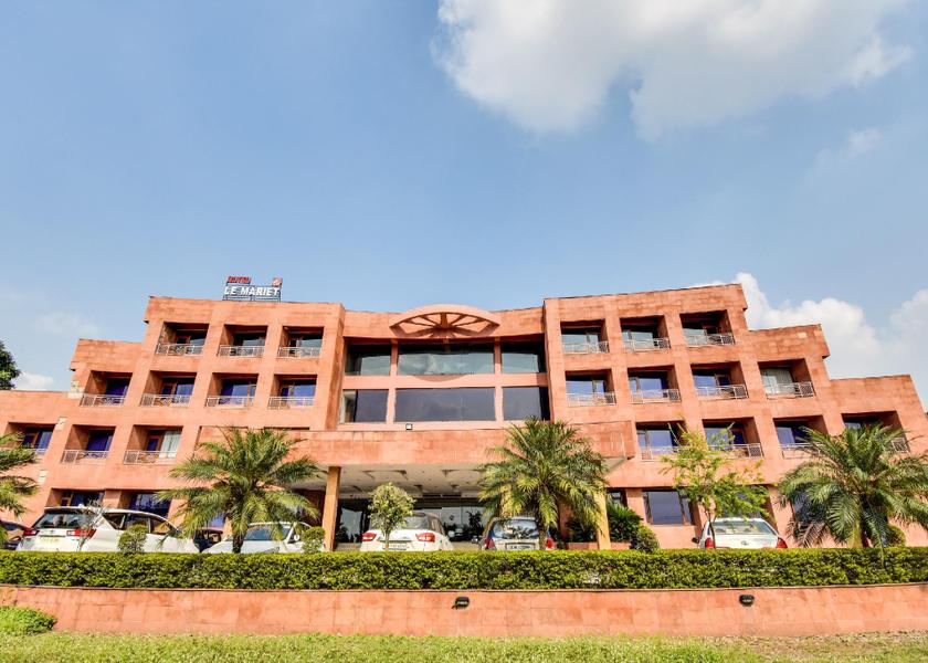 Himachal Pradesh Baddi Exterior view