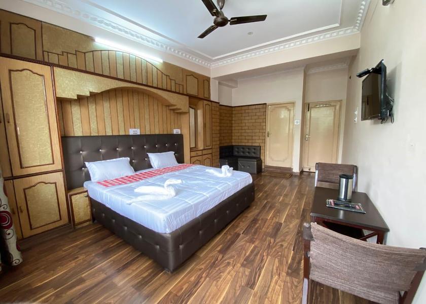 Himachal Pradesh Mandi Semi Deluxe Non AC Room