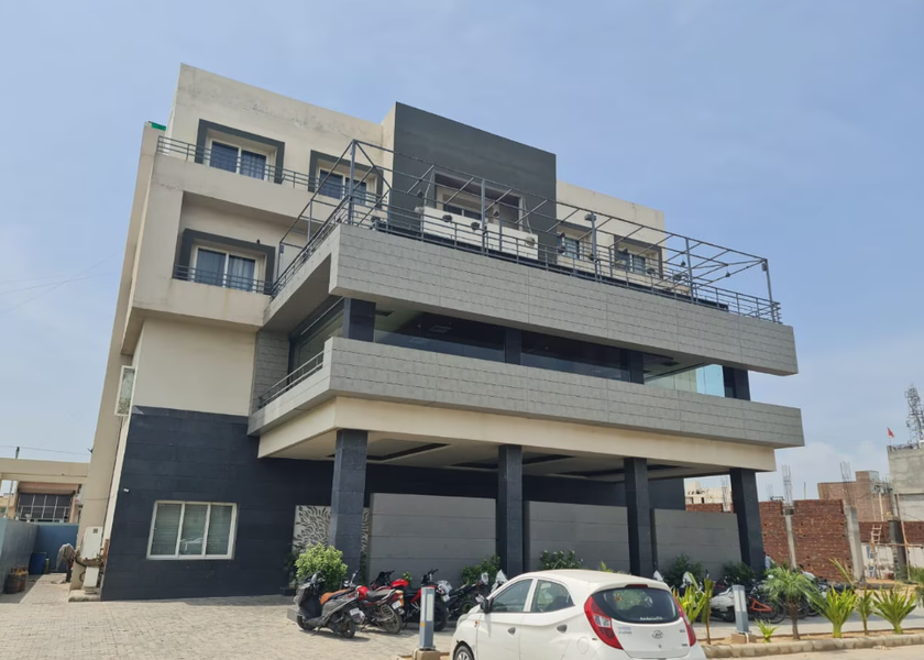 Haryana Sirsa Hotel Exterior