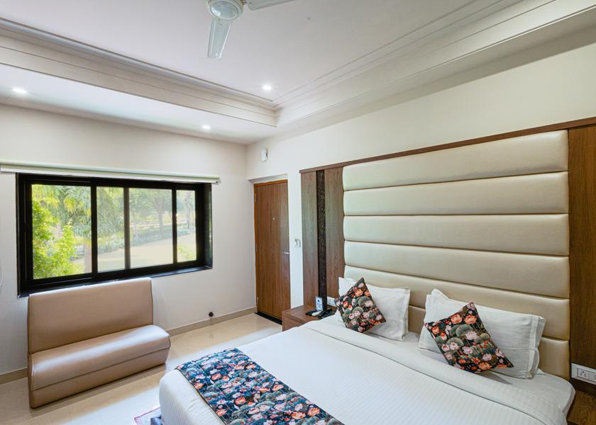 Rajasthan Jaipur Regal Classic Room with Garden