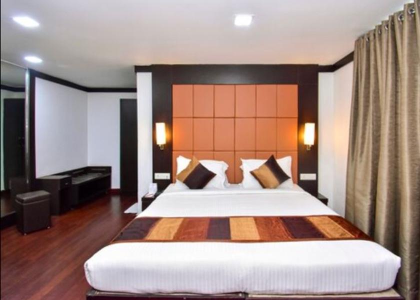 Kerala Kannur Deluxe AC Room