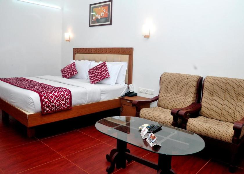 Kerala Kannur Deluxe AC Room