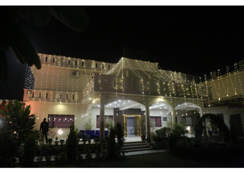 Himachal Pradesh Paonta Sahib Hotel Exterior