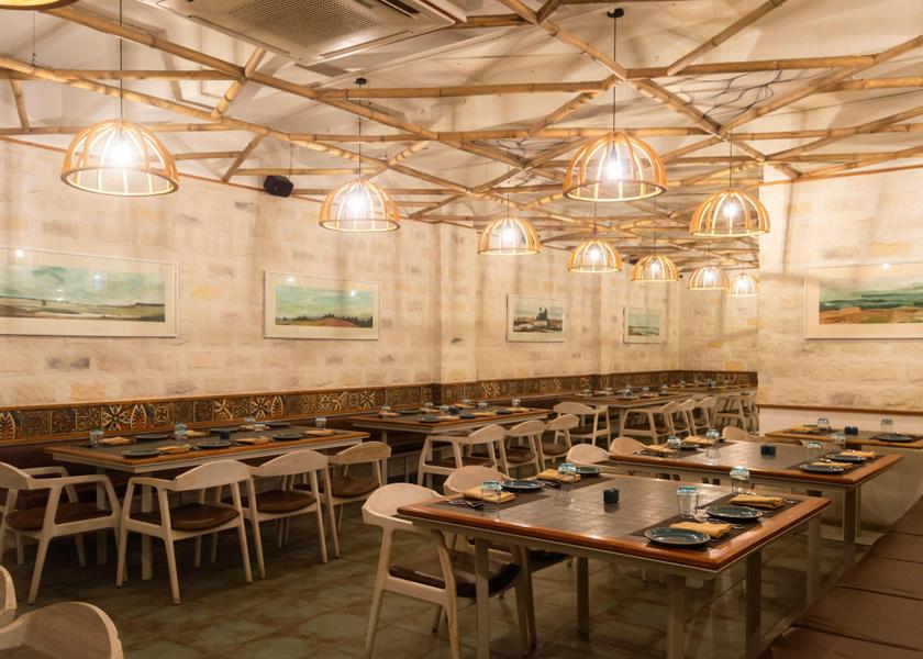 Gujarat Gandhinagar Food & Dining