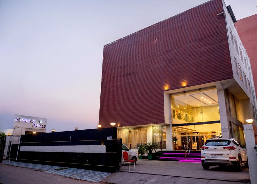 Gujarat Vadodara Hotel Exterior