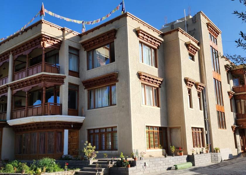 Ladakh Leh Hotel Exterior