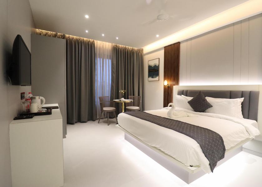 Maharashtra Solapur Deluxe