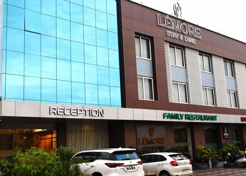 Maharashtra Solapur Hotel Exterior