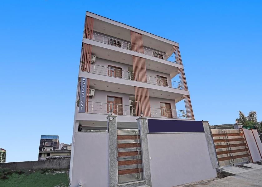 Uttar Pradesh Noida Facade