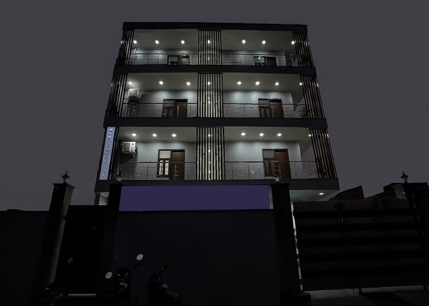 Uttar Pradesh Noida Facade
