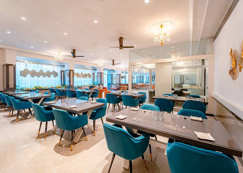 Madhya Pradesh Indore Food & Dining