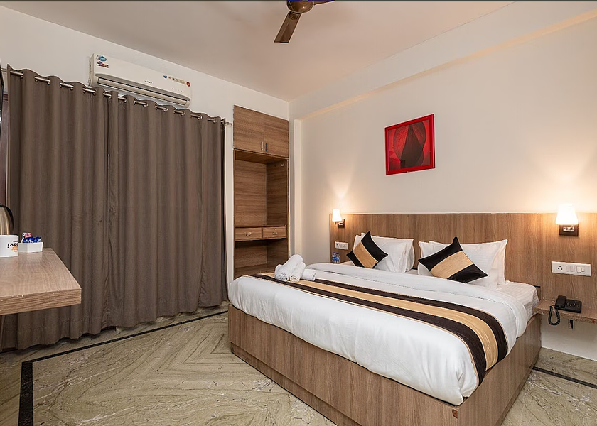 Haryana Gurugram Deluxe Room