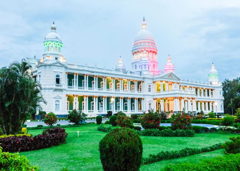 Karnataka Mysore Hotel Exterior