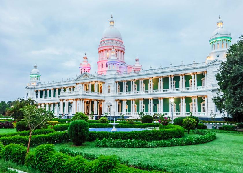 Karnataka Mysore Hotel Exterior