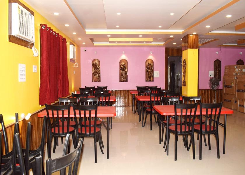 West Bengal Tarapith Food & Dining