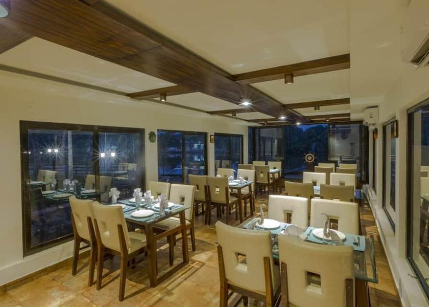 Kerala Champakulam Restaurant