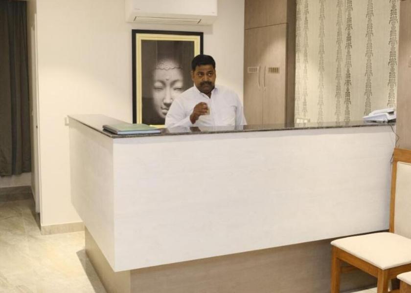 Uttar Pradesh Lucknow Public Areas