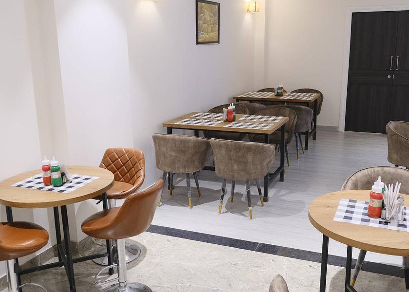 Uttar Pradesh Lucknow Food & Dining